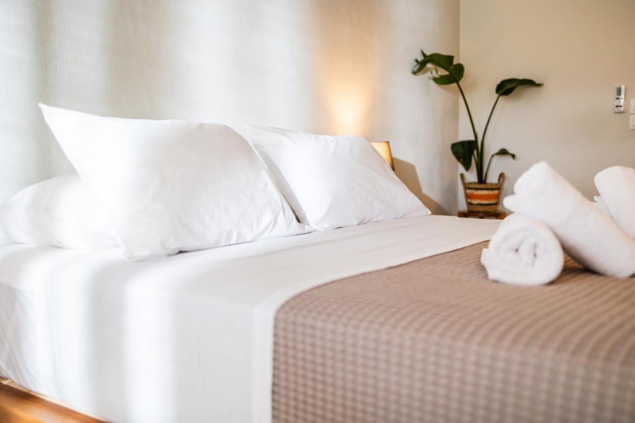 Dohos Skiathos Suites Ksanemos Exterior foto